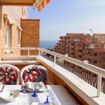 Apartamento 2 Bedroom Beautiful In